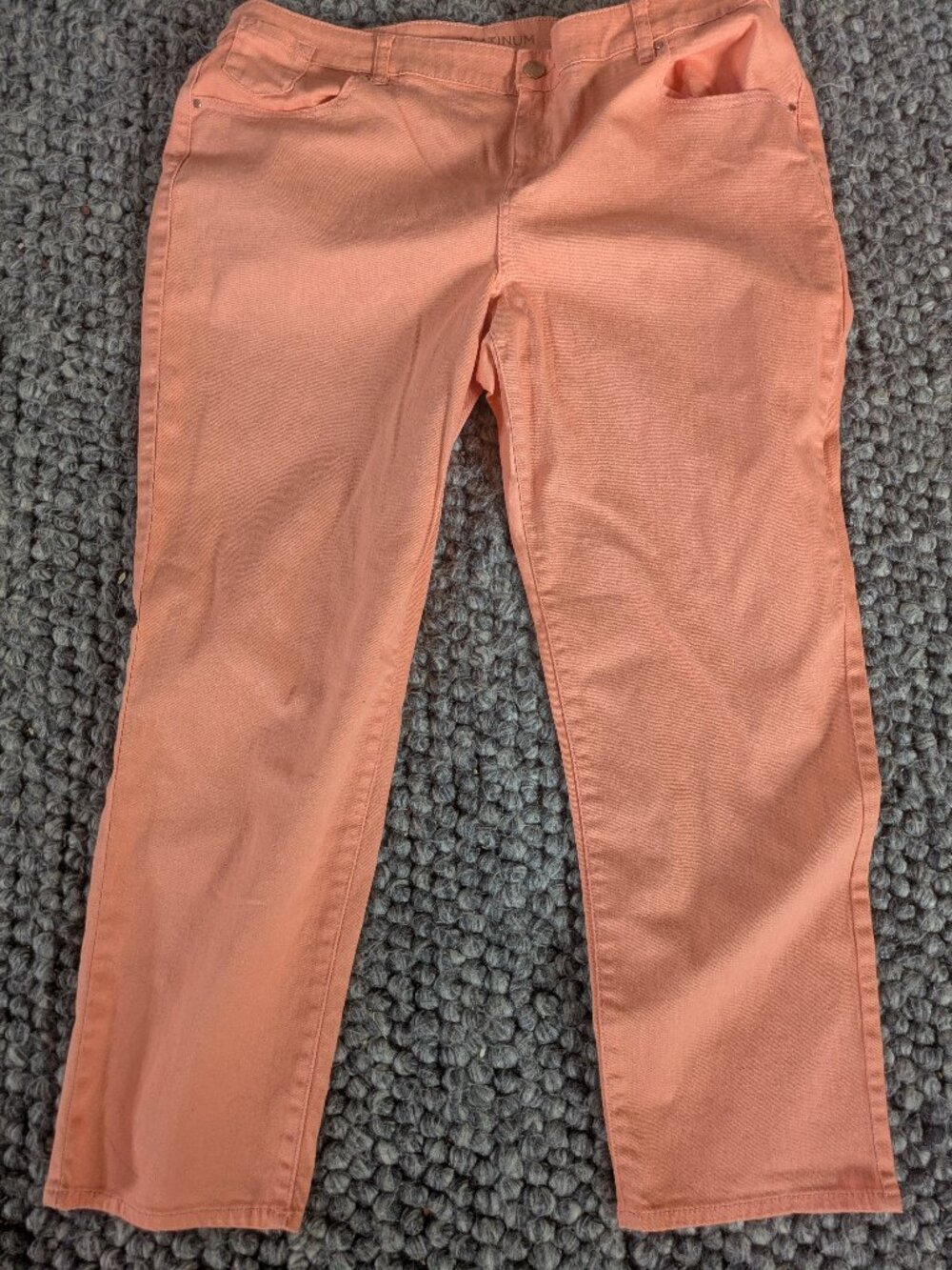 Chicos Platinum Jeans Womens 3.5 Ankle Peach Coral Embroidered Pockets #781